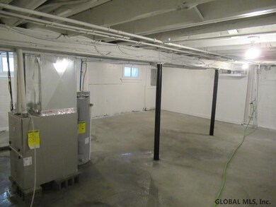 821 Bradt St, Schenectady, NY 12306 - photo 2