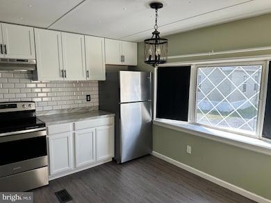 5159 E Trindle Rd unit 5, Hampden Township, PA 17050 - photo 6