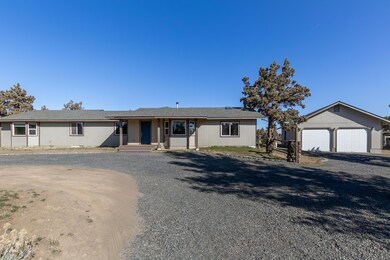 23012 Oxbow Ln, Bend, OR 97701 - photo 2