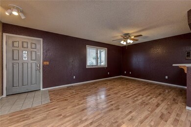  
14 Merritt Dr, Bella Vista, AR 72714