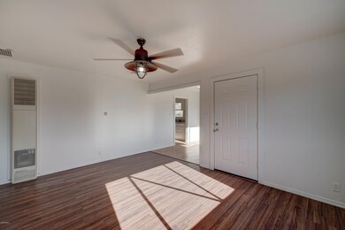 694 E Cedar -6