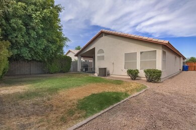 1540 S Reseda Circle-46
