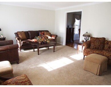 187 Stonecleave Rd, North Andover, MA 01845 - photo 4