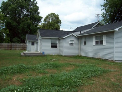 7951 Maple St, Vanderbilt, MI 49795 - photo 4