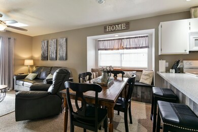 Dining / Living