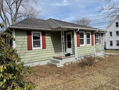 53 Oak St, Springvale, ME 04083 - photo 4