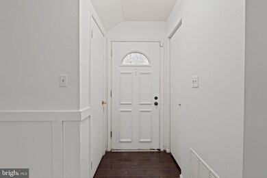 4209 Stockbridge Dr, Dumfries, VA 22025 - photo 4