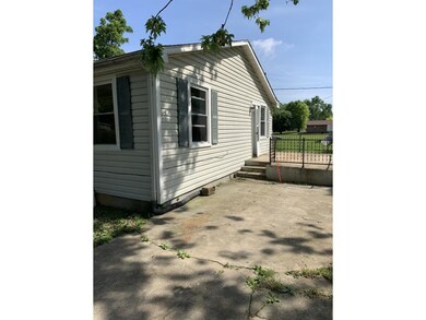 1501 E Millard St, Johnson City, TN 37601 - photo 2