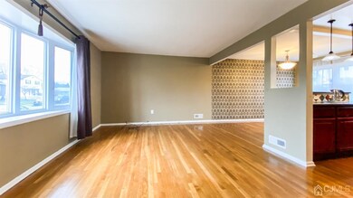 50 Charlotte St, Carteret, NJ 07008 - photo 3