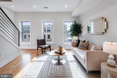 1118 Neal St NE unit 2, Washington, DC 20002 - photo 4