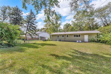 1014 Lawrence Ave, Lawrence, KS 66049 - photo 6