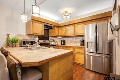 20741 Meadowbrook Dr, Chandler, TX 75758 - photo 5