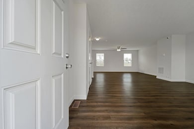 3-web-or-mls-2576-brook-run-dr