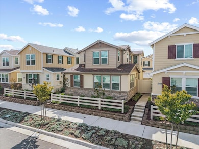 7946 Pitcher St, Citrus Heights, CA 95610 - photo 3