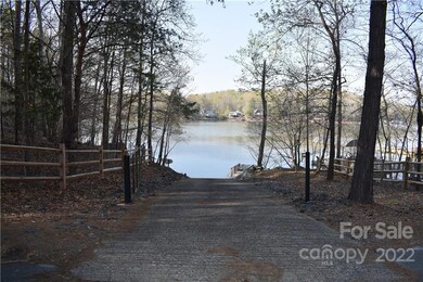 119 Lago Vista Dr unit 2, Eldorado, NC 28127 - photo 3