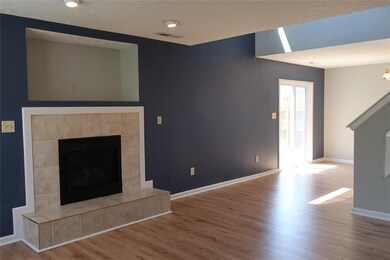 733 Cembra Dr, Greenwood, IN 46143 - photo 5