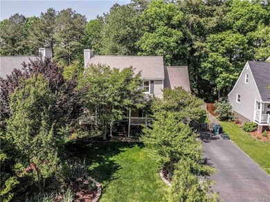 8908 Castle Point Dr, Glen Allen, VA 23060 - photo 2