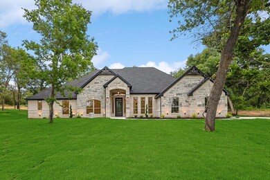 1011 Glenoaks Dr, Weatherford, TX 76088 - photo 3