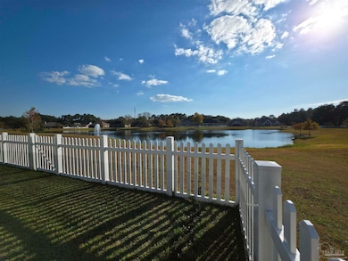 5642 Dunbar Cir, Milton, FL 32583 - photo 3