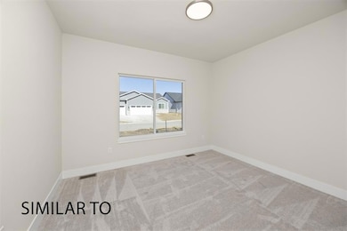 9101 Robinson Dr, West Des Moines, IA 50266 - photo 2