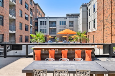 601 Meeting St unit Woodburn, Charleston, SC 29403 - photo 4