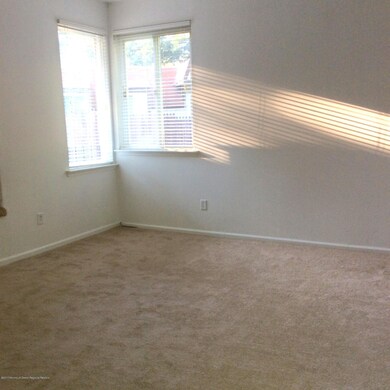 28 Oriole Ln, Howell, NJ 07731 - photo 4