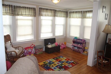 165 Harrington Ave, Warwick, RI 02888 - photo 5