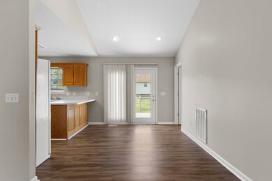 6066 Commodore Cir, Baxter, TN 38544 - photo 7