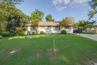 803 Cowan Ave, Shelbyville, TN 37160 - photo 4