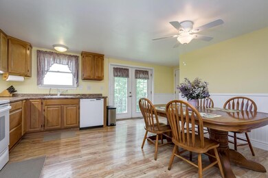 Light and Bright Kitchen
