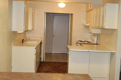 126 E Ivy St, Mesa, AZ 85201 - photo 3