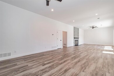 1121 Sandestin Dr, Denton, TX 76205 - photo 7