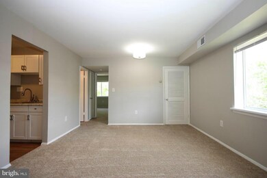 7493 Prince Charles Ct unit 10, Manassas, VA 20111 - photo 7