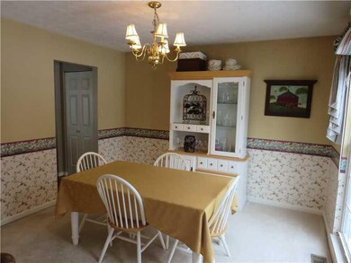 Dining Room. Large Dining room for big dinners
