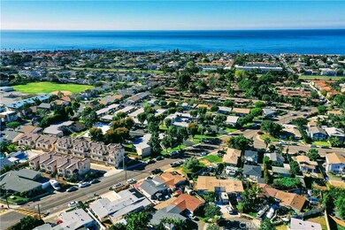 722 Magnolia Ave, Carlsbad, CA 92008 - photo 2