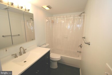 1010 F St NE, Washington, DC 20002 - photo 7