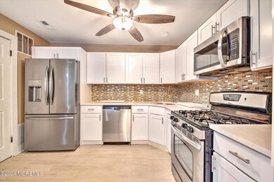 22-KITCHEN