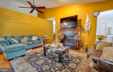 11301 Appledowre Way, Germantown, MD 20876 - photo 4