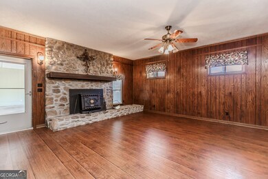 253 3rd Ave, Winder, GA 30680 - photo 5