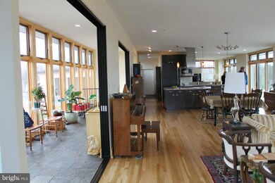 5310 Old Middletown Rd, Jefferson, MD 21755 - photo 6