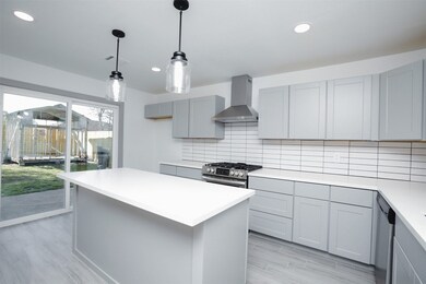 10555 Keeneland Ln, Houston, TX 77038 - photo 7