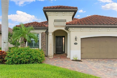 2862 Aviamar Cir, Naples, FL 34114 - photo 5