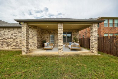Back of property with a patio area, outdoor loung
