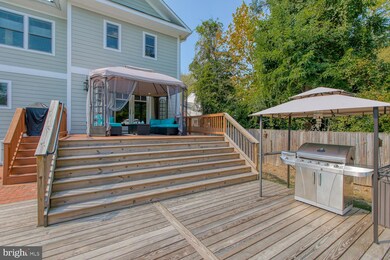 3507 Maple Ct, Falls Church, VA 22041 - photo 2