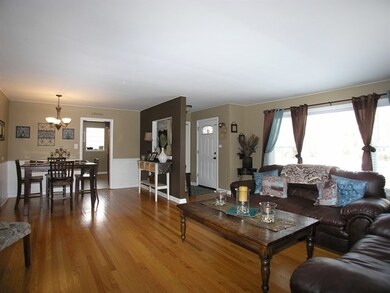 unlisted-address, Westchester, IL 60154 - photo 5