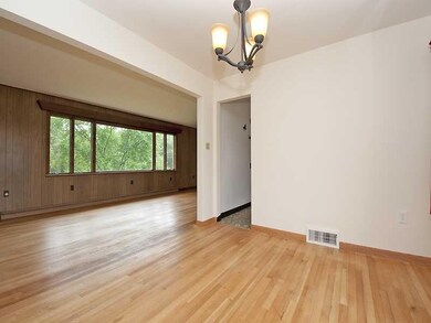 Dining Room. NICE FLOW INTO LIVING ROOM