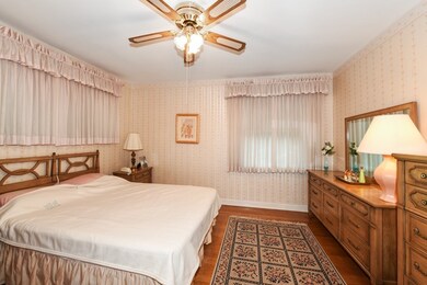 1548 Suffolk Ave, Westchester, IL 60154 - photo 7