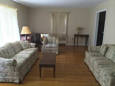 201 Wyndham Ave, Providence, RI 02908 - photo 4