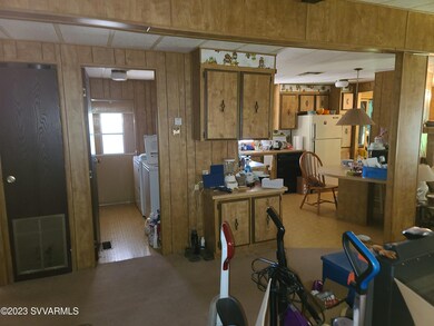 Pic family room