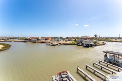 1506 Hwy 100 unit 305, Port Isabel, TX 78578 - photo 3